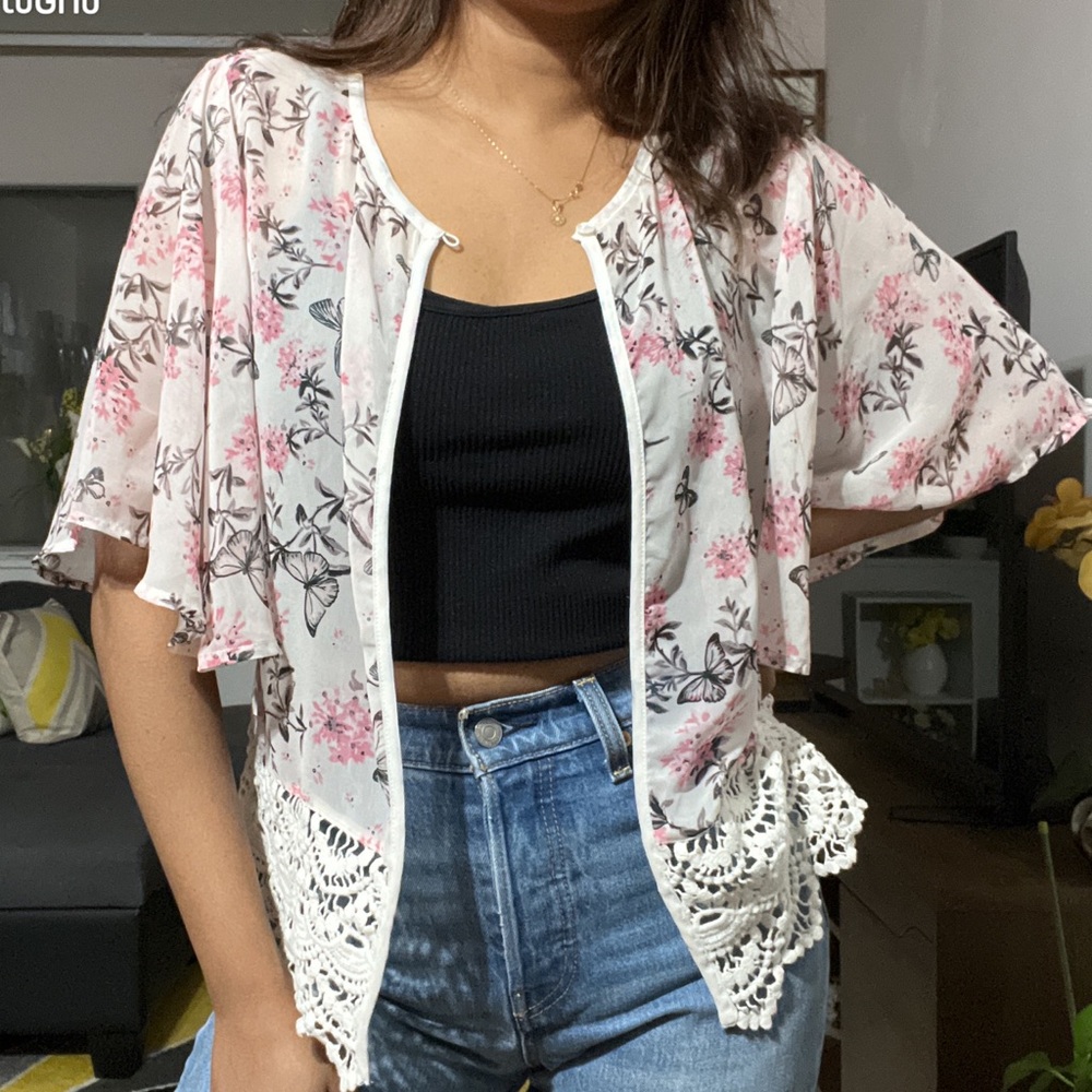 One button outer